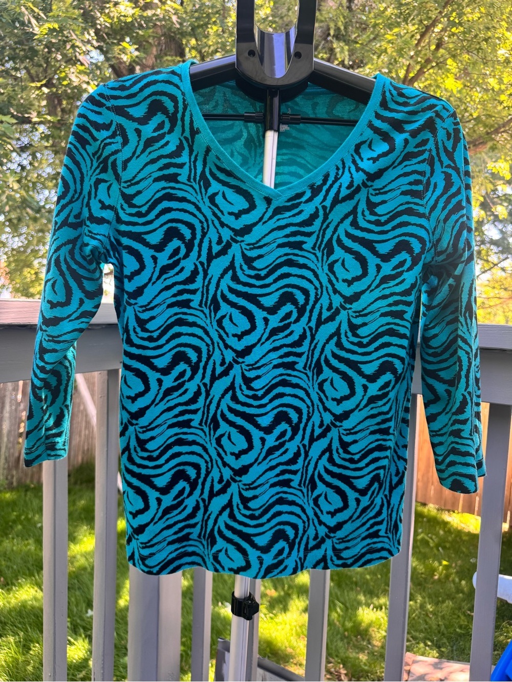 Kim Rogers Teal and Black V-Neck Zebra Print 3/4Top SZ M